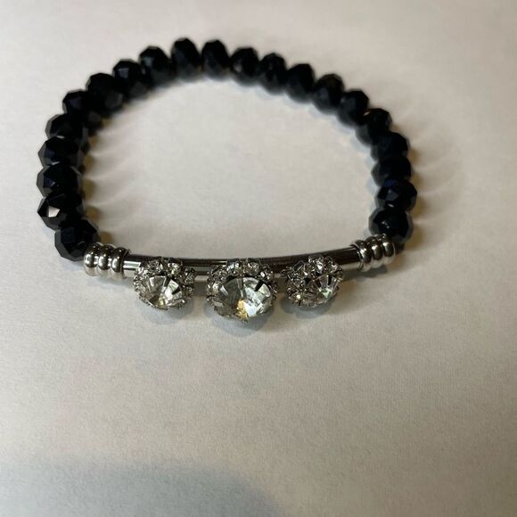 Black beaded bracelet With Faux Diamonds, stretch, Women’s Jewelry - Picture 3 of 6